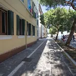 Appartamento Autentico Trilocale, Vista Mozzafiato Sul Canale Venezia