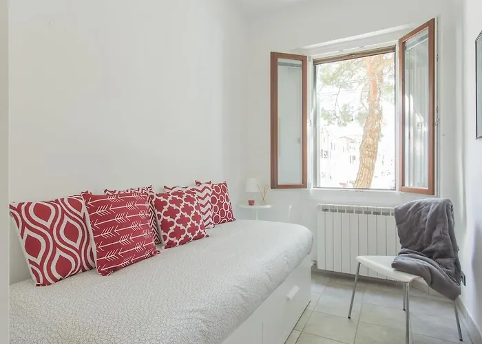 Autentico Trilocale, Vista Mozzafiato Sul Canale *