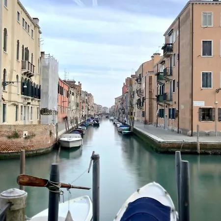 Cadillac Apartamento Venecia